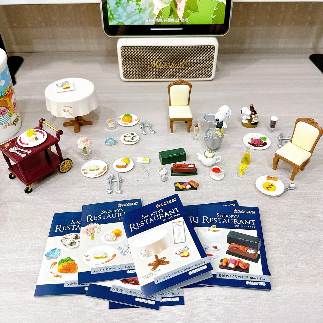rement Snoopy Restaurant Ameri - đánh giá và giá Figure Display Box